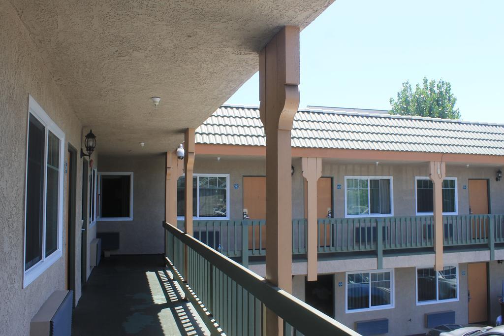 El Rancho Inn Hawthorne Extérieur photo